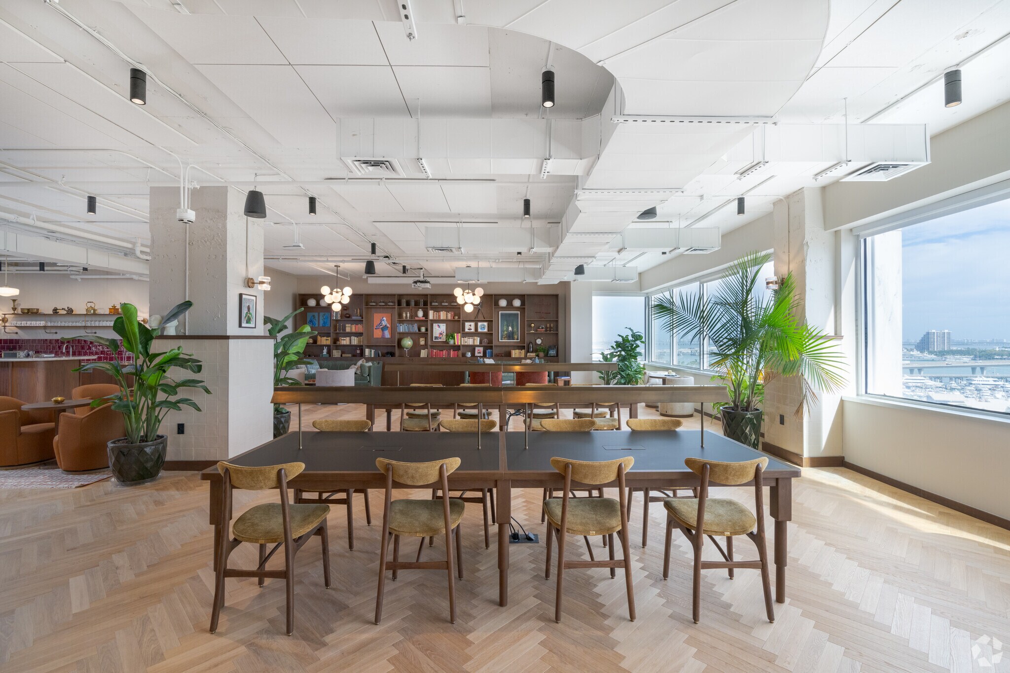 100 N Biscayne Blvd, Miami, FL à louer Photo intérieure– Image 1 sur 25