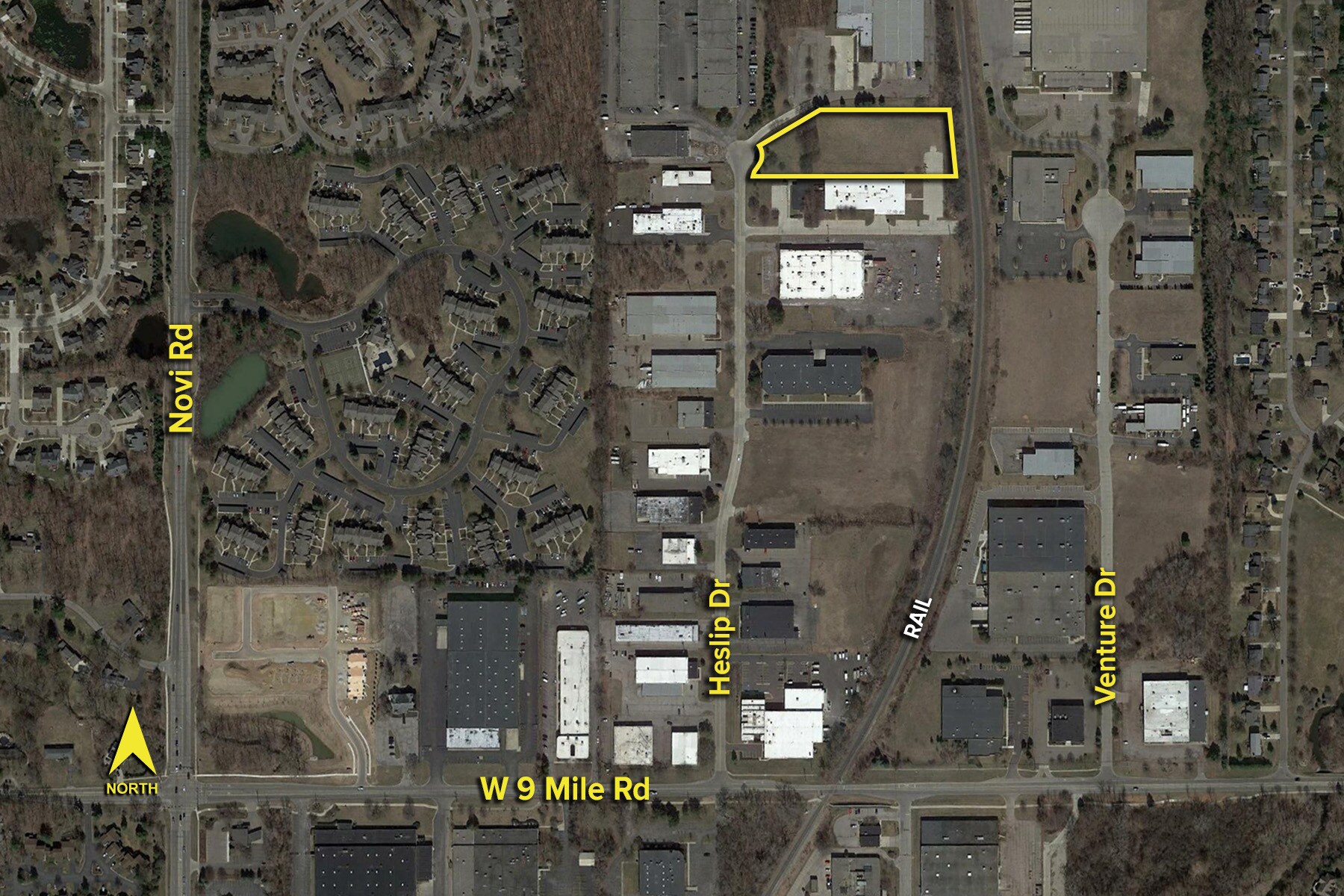 Heslip Dr, Novi, MI à louer Aérien– Image 1 sur 4