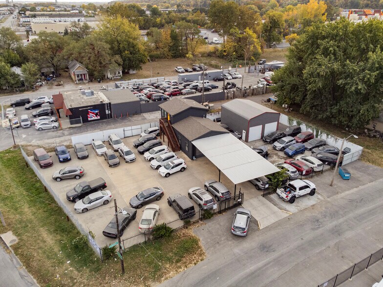 1035 N Kansas Ave, Kansas City, MO à vendre - Photo de l’immeuble – Image 2 sur 30