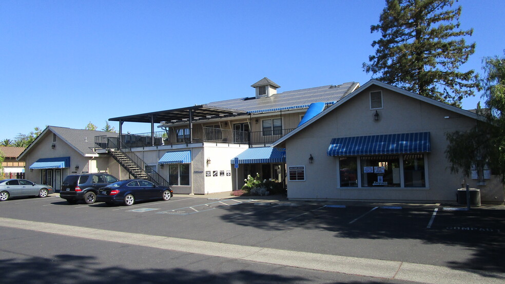 255 W Napa St, Sonoma, CA à louer - Photo de l’immeuble – Image 3 sur 5
