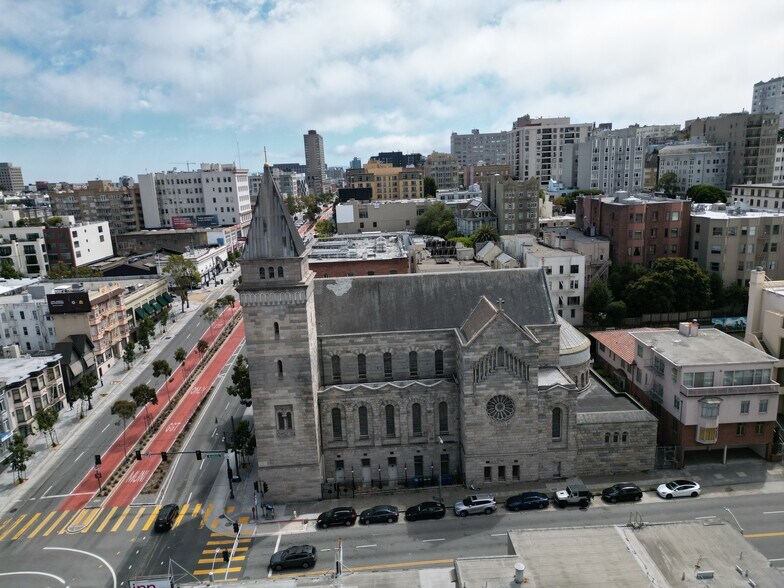 2151 Van Ness Ave, San Francisco, CA à vendre - Photo de l’immeuble – Image 3 sur 5