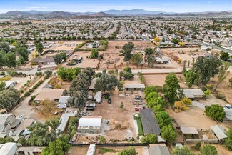 Plus de détails pour 30620 Old Windmill Rd, Menifee, CA - Terrain à vendre