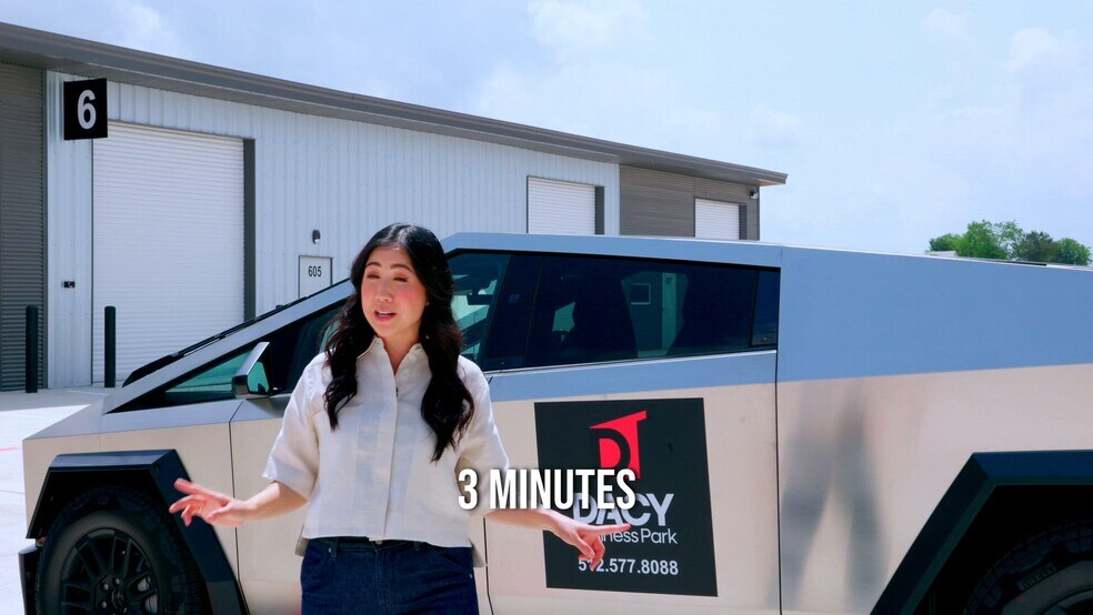 3300 Dacy Ln, Kyle, TX à vendre - Vidéo sur l’annonce professionnelle – Image 2 sur 16