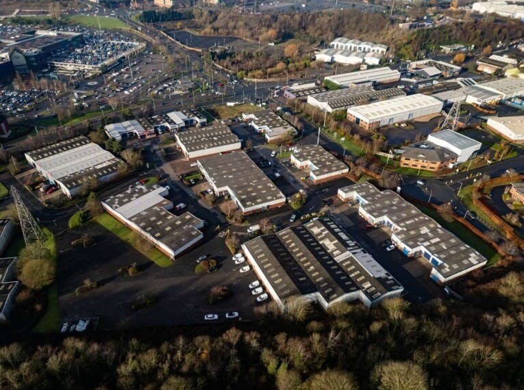 Pedmore Rd, Brierley Hill à louer - Photo de l’immeuble – Image 3 sur 3
