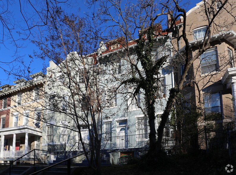 1839-1841 Lamont St NW, Washington, DC à vendre - Photo de l’immeuble – Image 3 sur 3