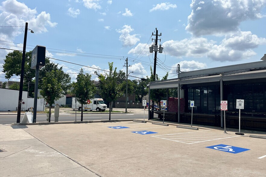 5334 Washington Ave, Houston, TX à louer - Photo de l’immeuble – Image 2 sur 41