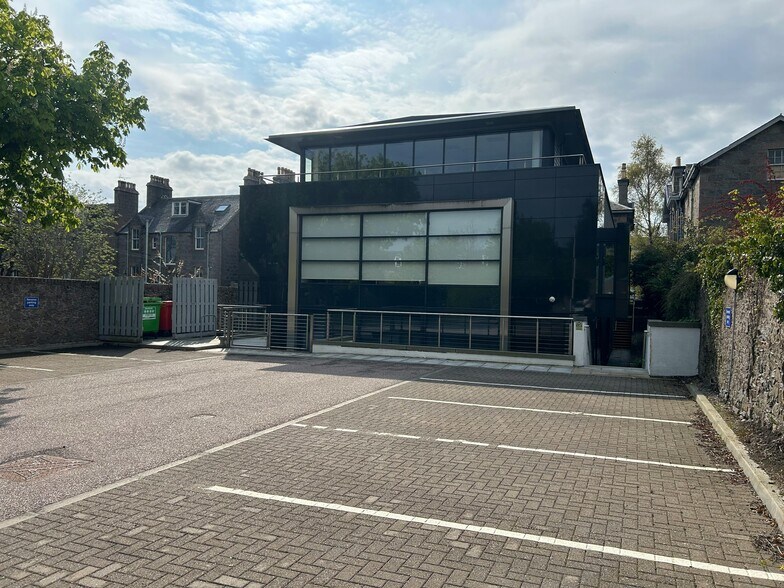20 Queens Rd, Aberdeen à louer - Photo de l’immeuble – Image 3 sur 12