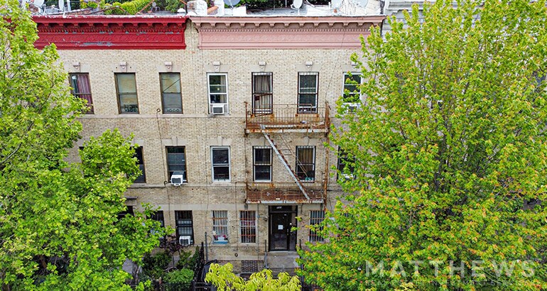 743 Macdonough St, Brooklyn, NY à vendre Photo de l’immeuble– Image 1 sur 4