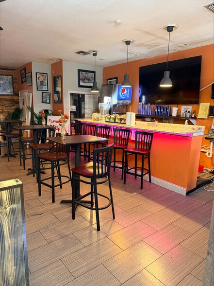 1410-1412 N 25th St, Fort Pierce, FL à louer - Photo intérieure – Image 3 sur 23