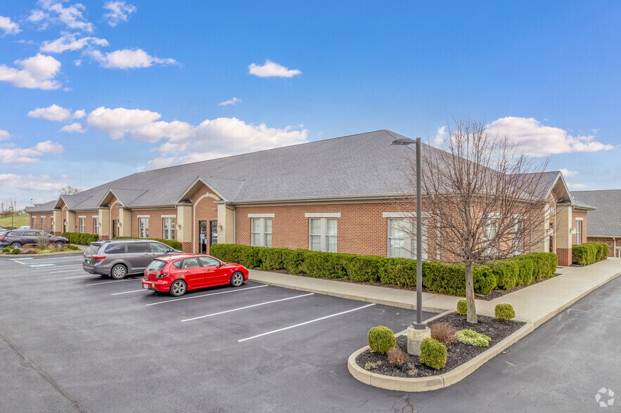 7130-7150 Office Park Dr, Liberty Township, OH à louer - Photo de l’immeuble – Image 1 sur 4