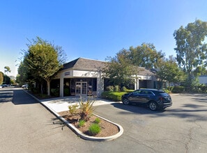 1921 Carnegie Ave, Santa Ana, CA à louer Photo intérieure– Image 1 sur 2