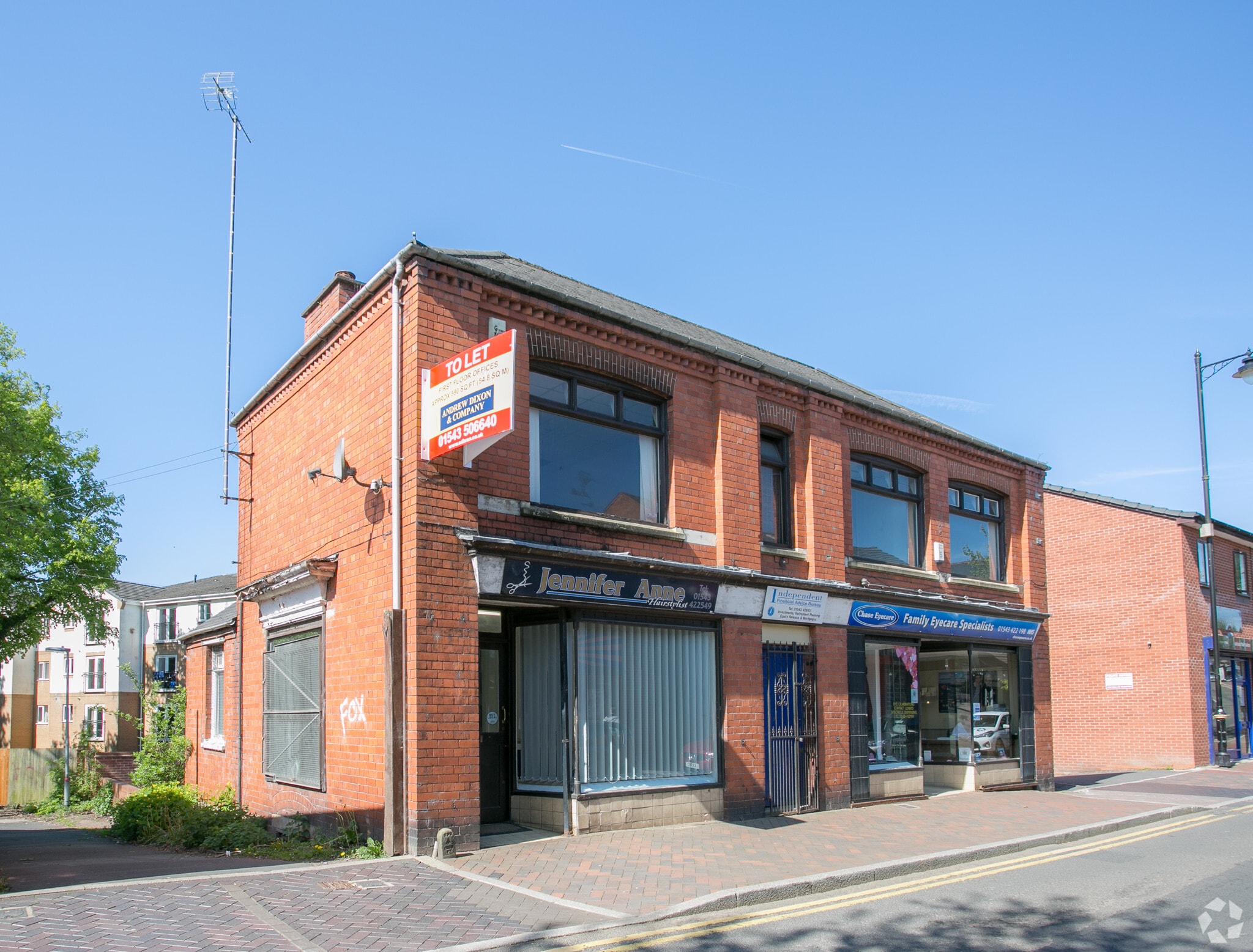 23-25 Market, Hednesford à louer Photo principale– Image 1 sur 3