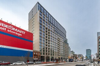 870-888 Atlantic Ave, Brooklyn, NY à louer Photo de l’immeuble– Image 2 sur 2