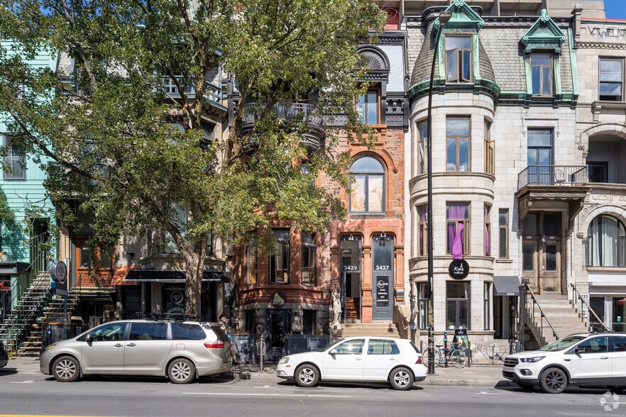 3437-3441 Rue Saint-Denis, Montréal, QC à louer - Photo de l’immeuble – Image 3 sur 4