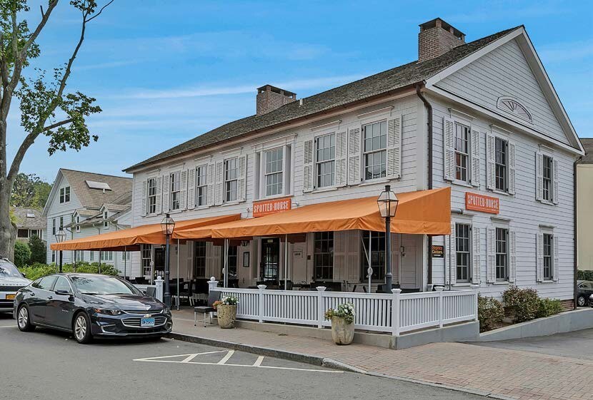 26-28 Church Ln, Westport, CT à louer - Photo de l’immeuble – Image 1 sur 12