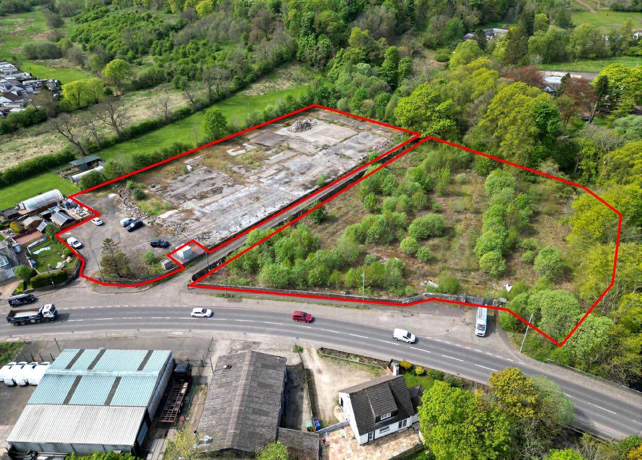 Industrial land, Dalry portefeuille de 2 biens à vendre sur LoopNet.fr Autre– Image 1 sur 2