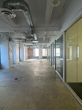 523 W 6th St, Los Angeles, CA à louer Photo intérieure– Image 2 sur 5