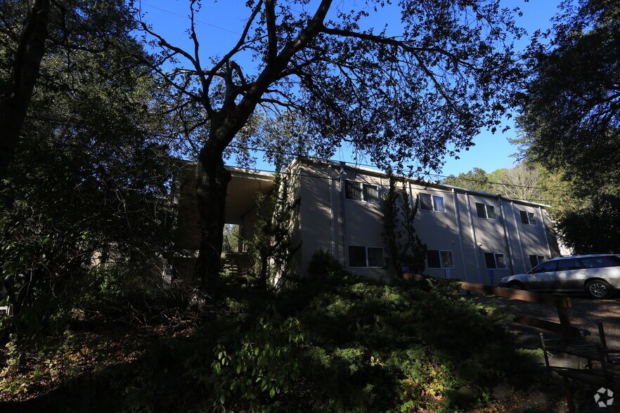 3366 Mendocino Ave, Santa Rosa, CA à vendre - Photo de l’immeuble – Image 2 sur 7