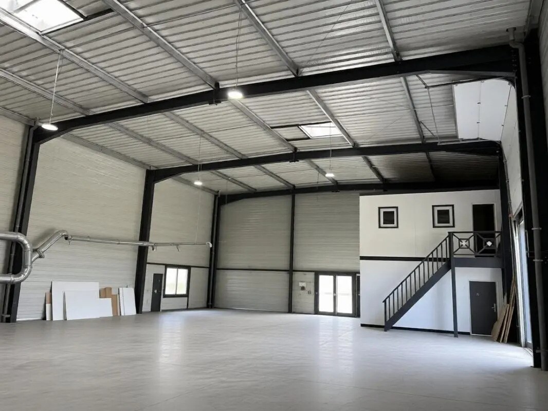 Local d'activités dans Sanguinet à vendre Photo intérieure– Image 1 sur 7