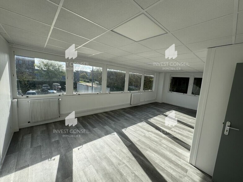 44 Rue Maurice De Broglie, Aulnay-sous-Bois à louer - Photo de l’immeuble – Image 2 sur 12