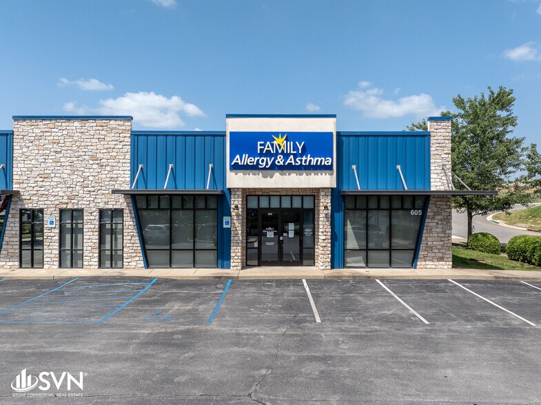 605 Keene Centre Dr, Nicholasville, KY à louer - Photo de l’immeuble – Image 3 sur 7