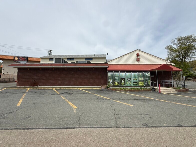 121 Depot St, Milford, MA à vendre - Photo de l’immeuble – Image 3 sur 42
