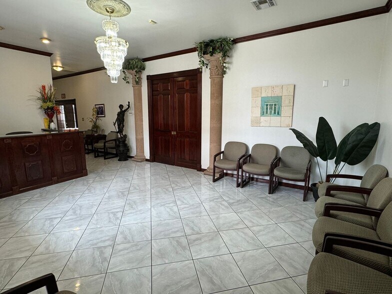 505 Quarry St, Eagle Pass, TX à vendre - Photo intérieure – Image 3 sur 13