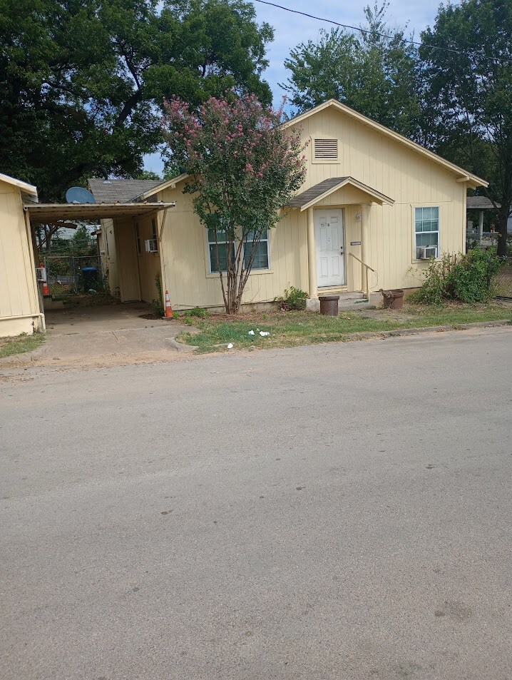 2317 Anna St, Fort Worth, TX à vendre Photo principale– Image 1 sur 2