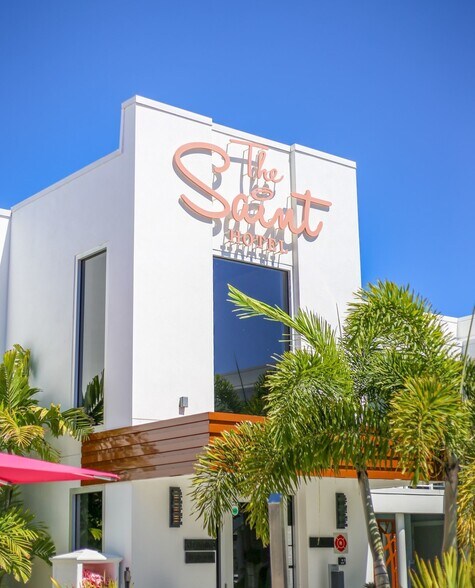 7201 Sunset Way, Saint Pete Beach, FL à vendre - Photo de l’immeuble – Image 2 sur 20
