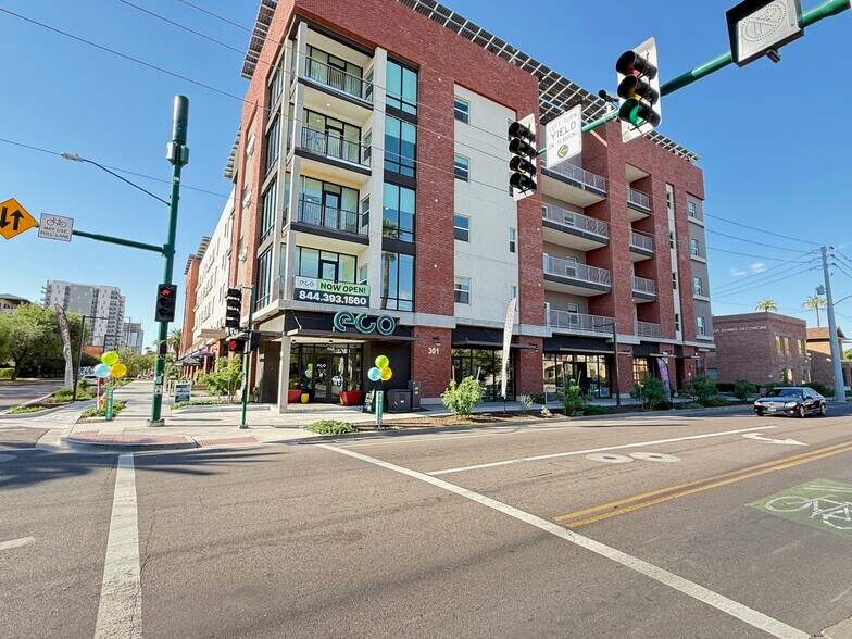 301 W Roosevelt St, Phoenix, AZ à louer - Photo de l’immeuble – Image 2 sur 40