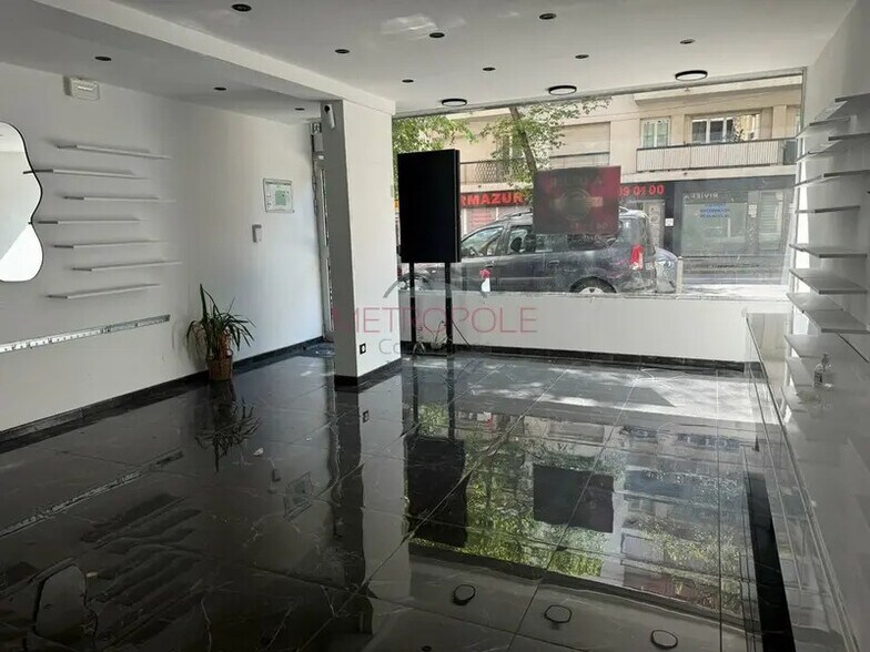 Local commercial dans Nice à louer - Photo intérieure – Image 2 sur 4