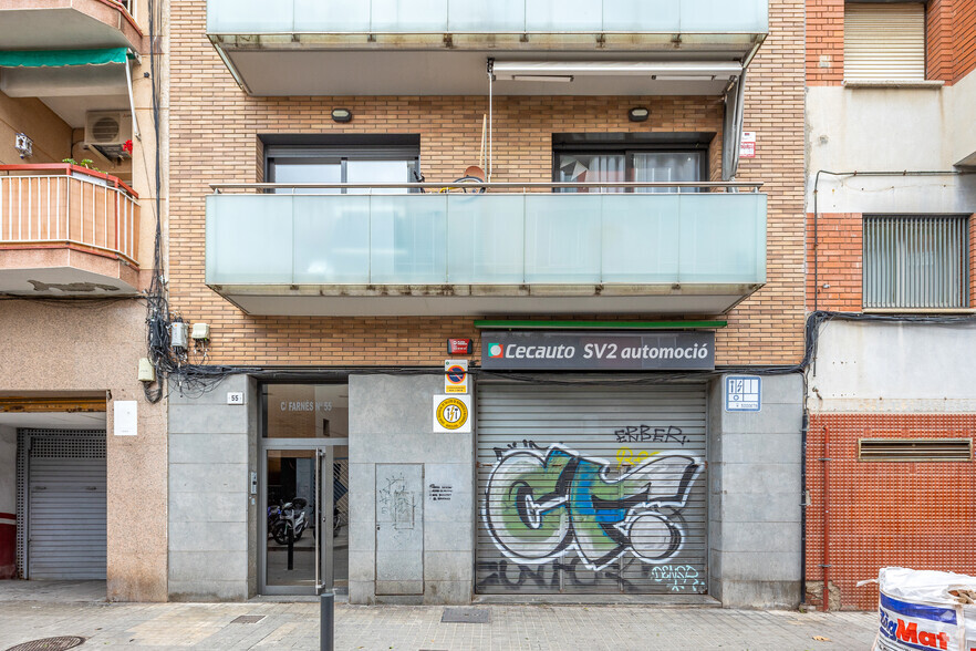 Carrer de Farnés, 55, L'Hospitalet de Llobregat, Barcelona à vendre - Photo de l’immeuble – Image 2 sur 2