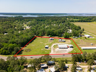 Plus de détails pour 5815 TX-147, Zavalla, TX - Local commercial à vendre