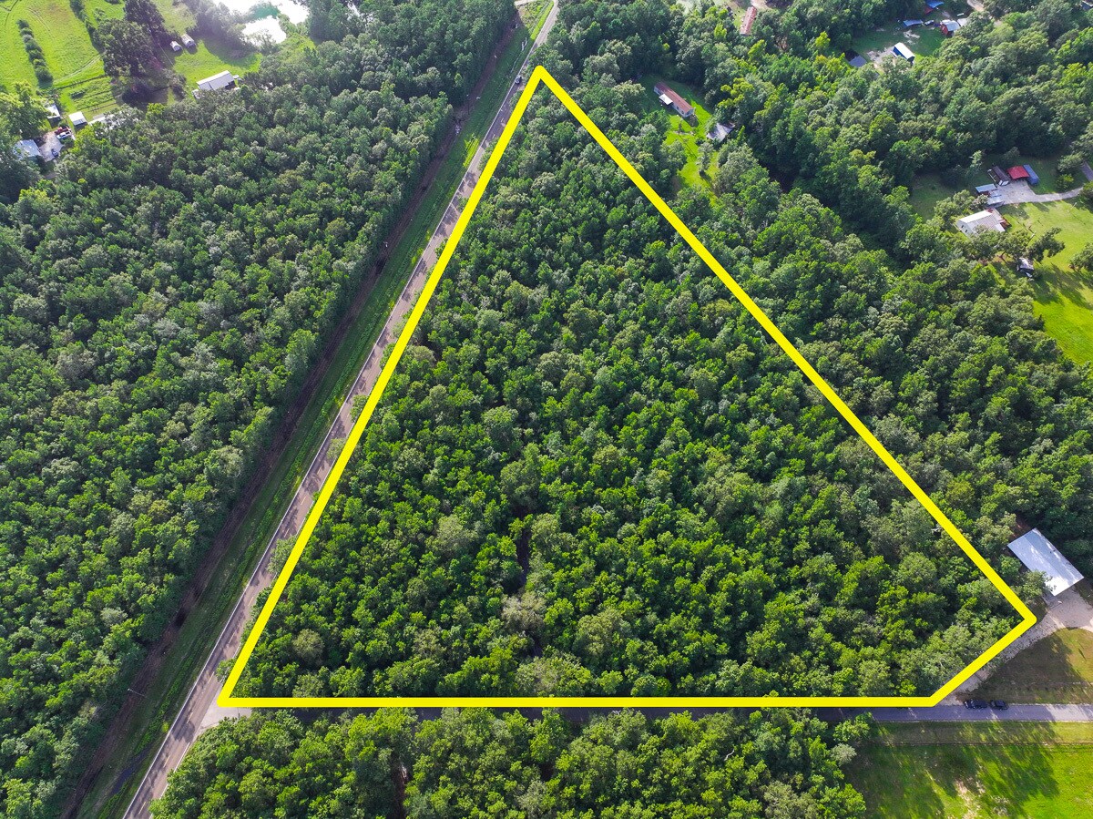 8.35 Acres - FM 787, Saratoga, TX à vendre Photo principale– Image 1 sur 19