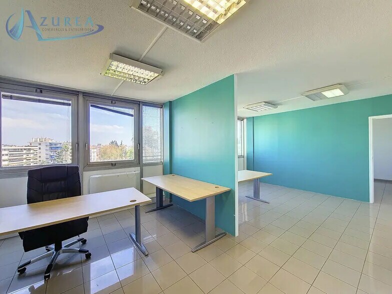 Bureau dans Le Cannet à vendre - Photo de l’immeuble – Image 2 sur 10