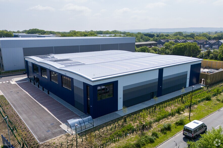 Gotham Green Way, Hassocks à vendre - Photo de l’immeuble – Image 2 sur 45
