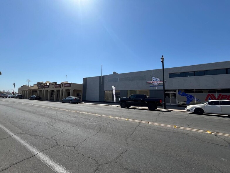 633 W State St, El Centro, CA à louer - Photo de l’immeuble – Image 2 sur 12
