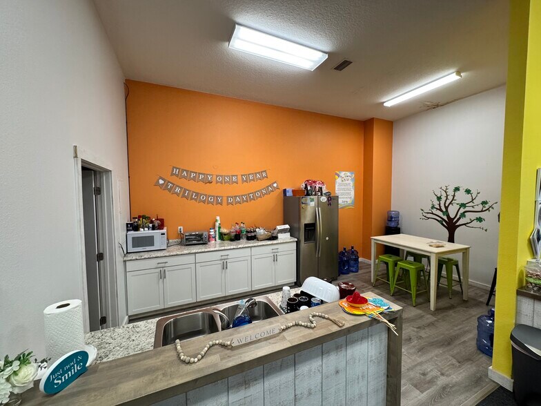1459 N US 1 Hwy, Ormond Beach, FL à vendre - Photo de l’immeuble – Image 2 sur 13