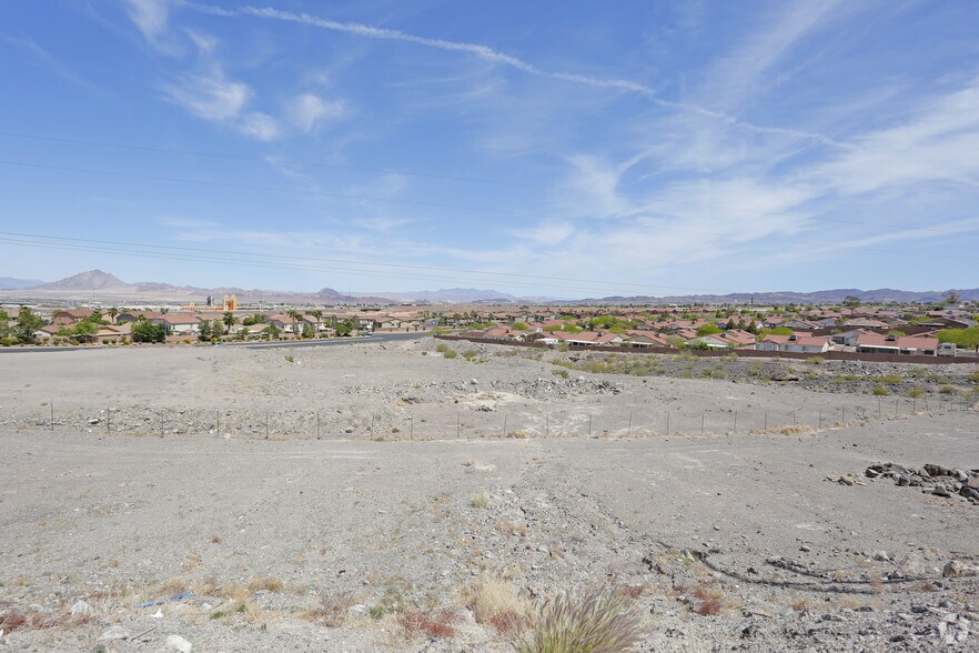 Horizon Ridge Pky, Henderson, NV à vendre - Photo de l’immeuble – Image 3 sur 4