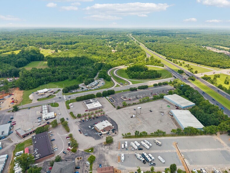 225 Gifford Place pl, Joelton, TN à louer - Photo de l’immeuble – Image 2 sur 12