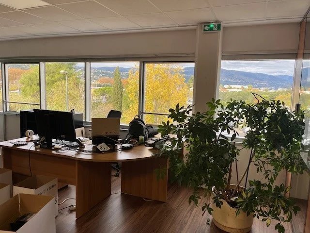 Bureau dans Nice à louer - Photo intérieure – Image 1 sur 4