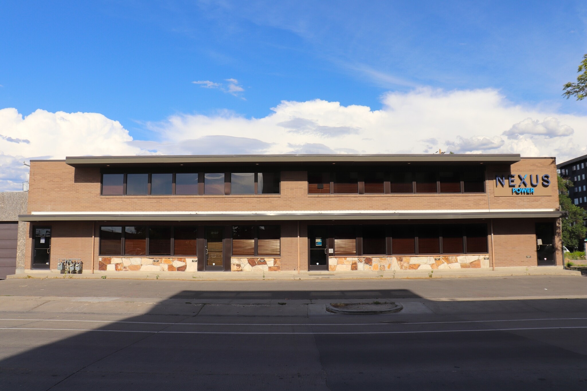 2135 S West Temple, South Salt Lake, UT à vendre Photo principale– Image 1 sur 10