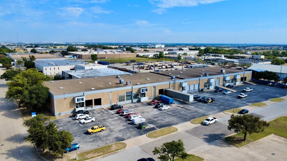 3401-3411 Avenue D, Arlington, TX à louer - Photo de l’immeuble – Image 1 sur 8