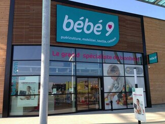 Plus de détails pour Local commercial à louer