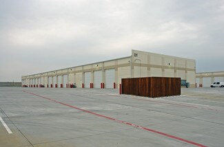 Plus de détails pour 2202 Manana Dr, Dallas, TX - Industriel/Logistique à louer