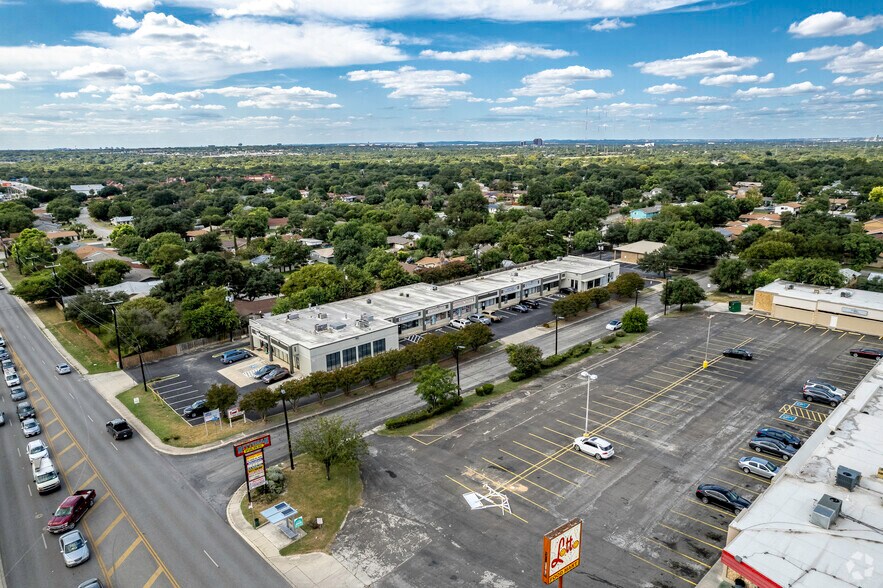 4343-4367 Rittiman Rd, San Antonio, TX à louer - Aérien – Image 3 sur 3