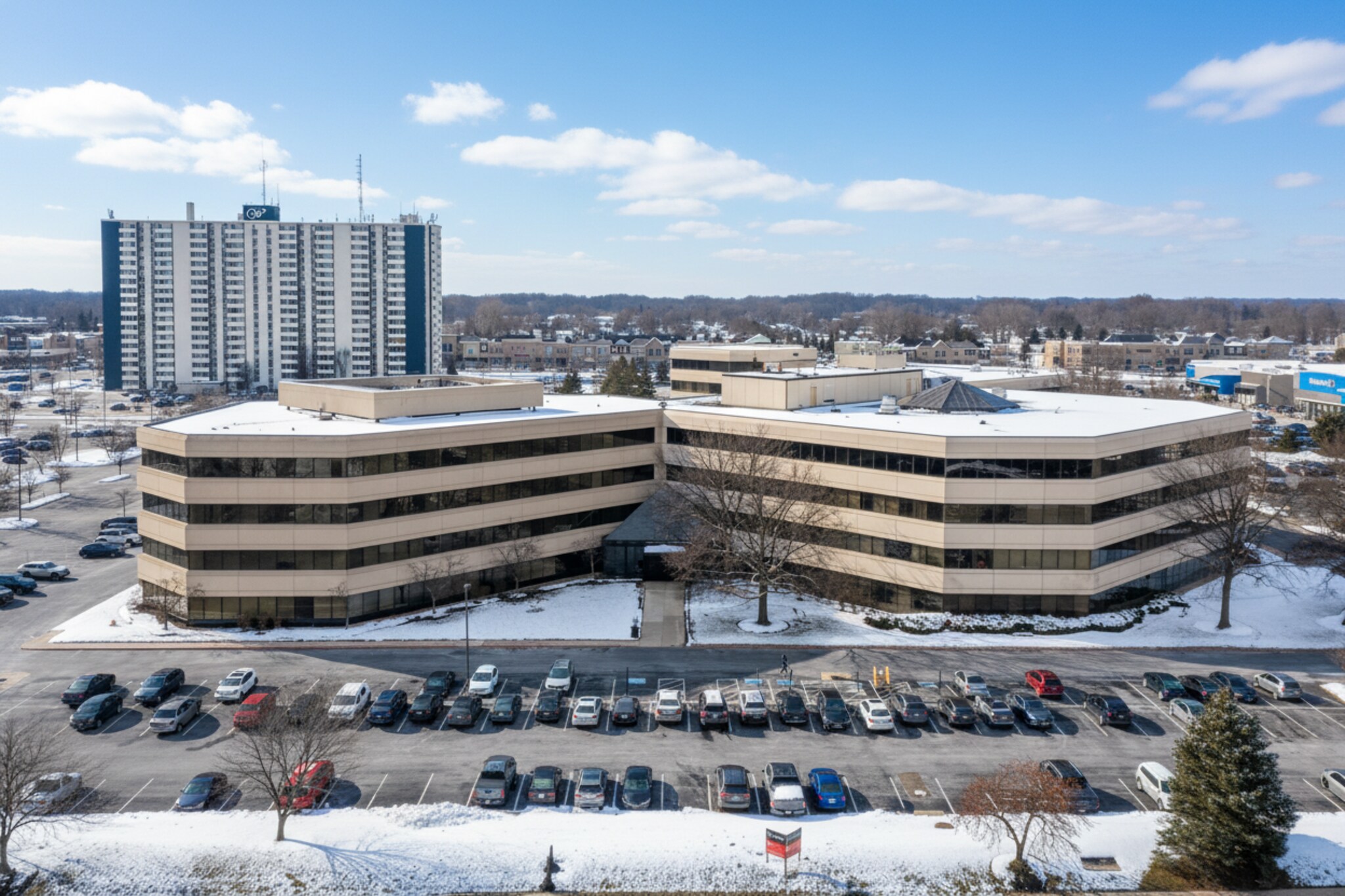 Great Northern Corporate Center portefeuille de 3 biens à vendre sur LoopNet.fr Photo de l’immeuble– Image 1 sur 22