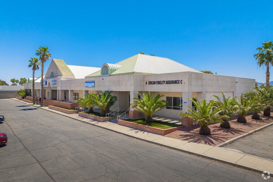 3505 E Flamingo Rd, Las Vegas, NV à vendre - Photo principale – Image 2 sur 21