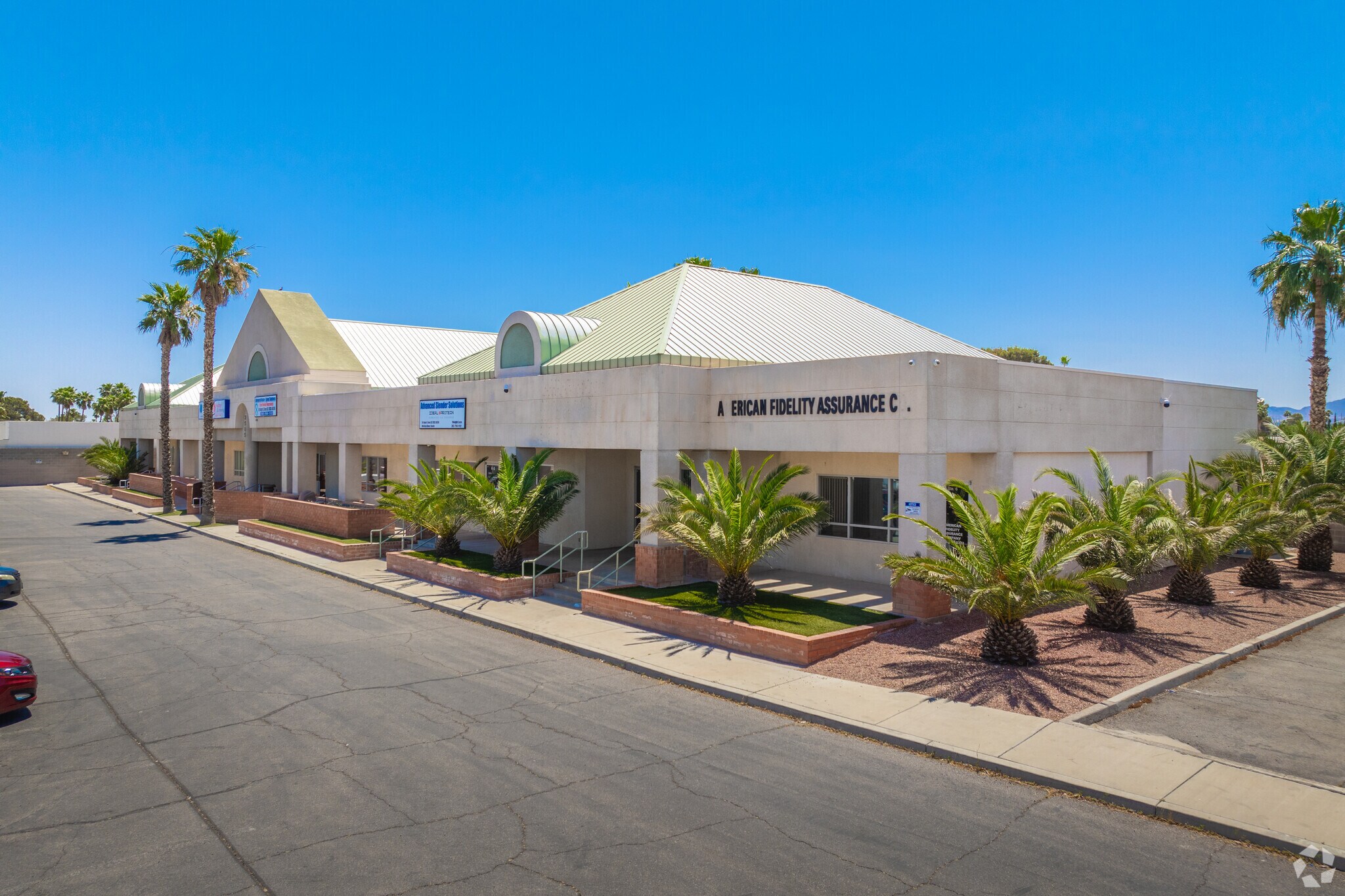 3505 E Flamingo Rd, Las Vegas, NV à louer Photo principale– Image 1 sur 38
