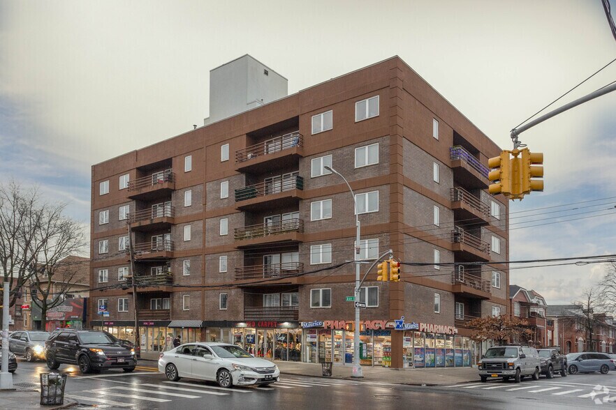 802-814 Avenue U, Brooklyn, NY à vendre - Photo de l’immeuble – Image 2 sur 9